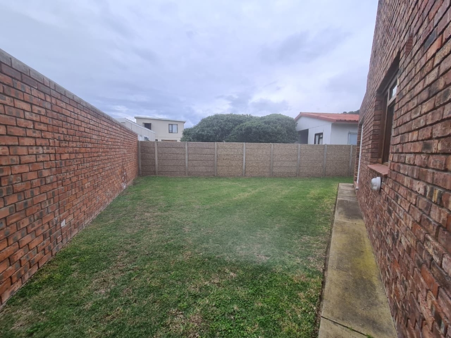 To Let 3 Bedroom Property for Rent in Glentana Western Cape